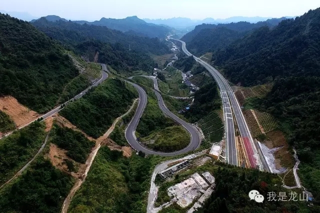 湖南建设难度最大的龙永高速公路今日通车