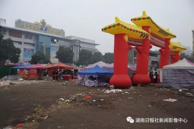 30多年的沉浮变迁郴州东风广场勾起多少人的回忆