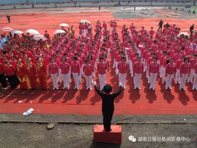 30多年的沉浮变迁郴州东风广场勾起多少人的回忆