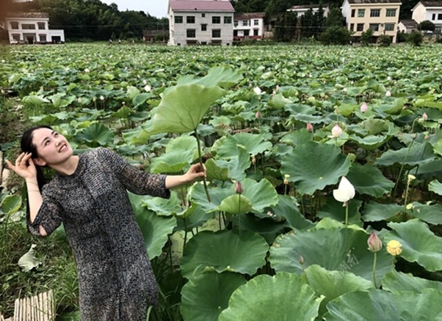 醴陵首届乡村旅游节开幕 拍荷花可拿大奖