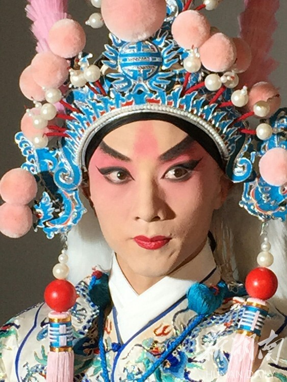 跟着湖南青年角儿来看大戏