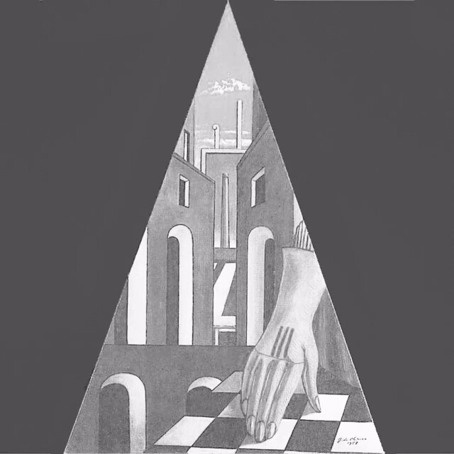 "形而上的三角形",契里柯