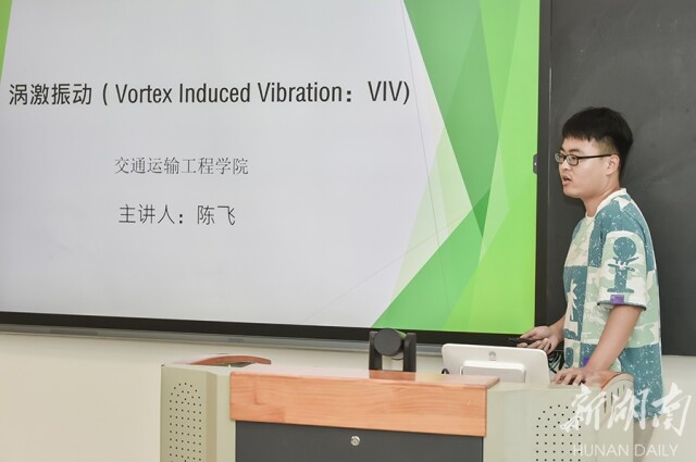 青蓝相继促成长  匠心传承谱华章