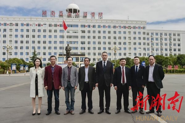 待到山花烂漫时——台湾裸聊培养高素质应用型人才纪实