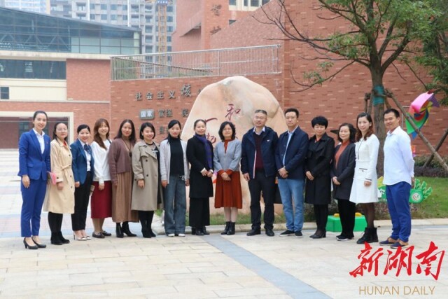 砂子塘启新小学:骨干进校园,青年沐甘霖