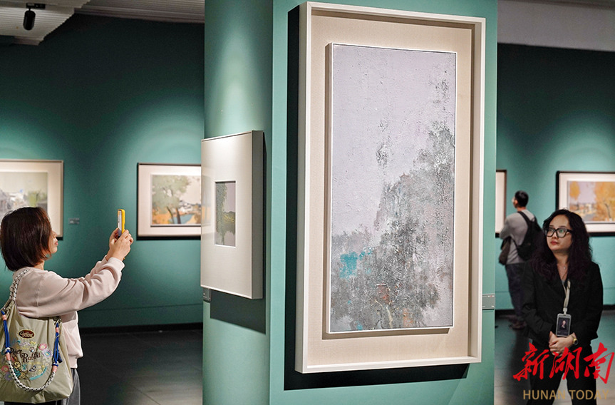 “杨贵画风景”油画个展在长沙开展