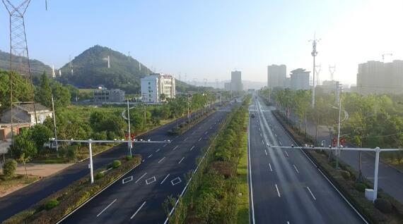 丹青指处山水秀—— 临湘市打响生态环境整治保卫战纪实
