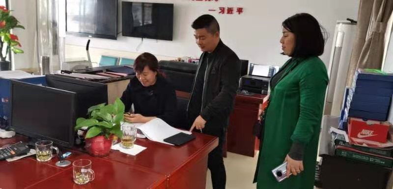 用脚步记录数据 以责任诠释担当