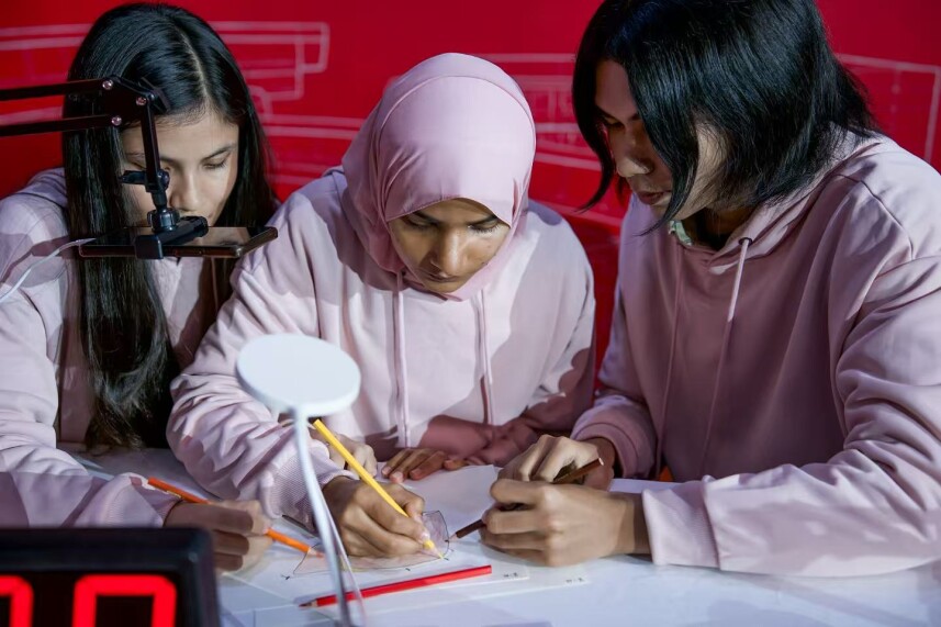 湖南中医药大学启动中医药文化国际传播创新孵化器