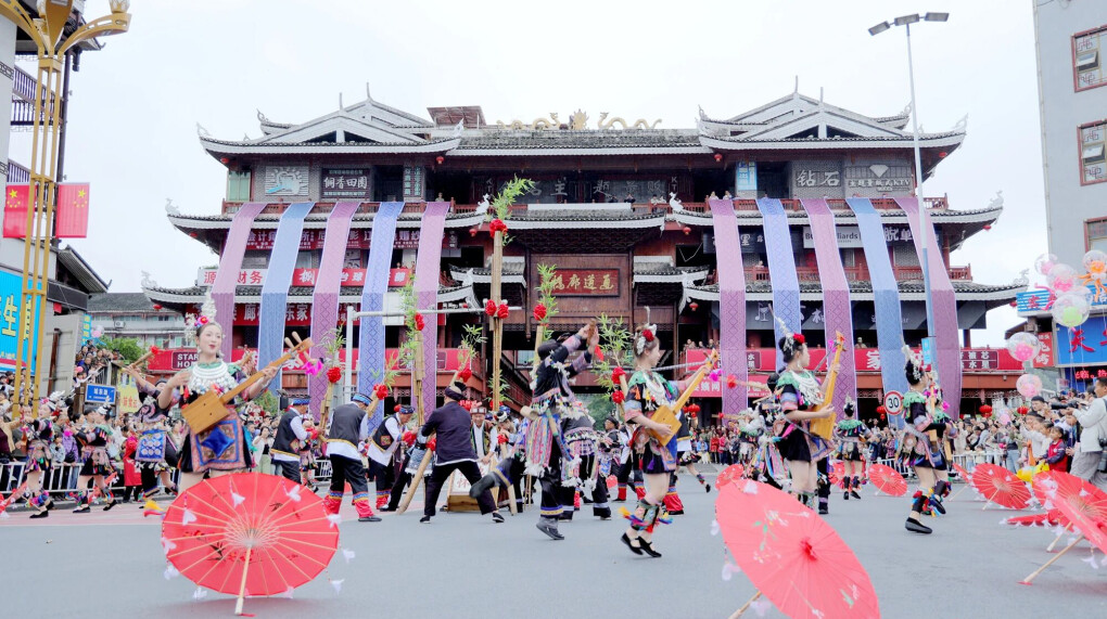 多彩文旅庆华诞 侗乡假日活力满满