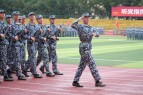 青春正步走｜步履踏秋风，队列绽少年风华