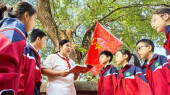 弘扬长征精神