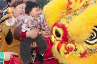 千年庙会带市民游客“穿越”寻年味