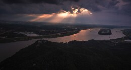 半江瑟瑟半江红