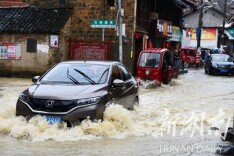 图集|道县：突降大雨 多部门展开应急处置
