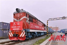 钢铁“驼队”动能足