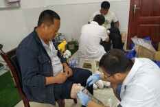 桃江县残联免费为残疾人安装假肢