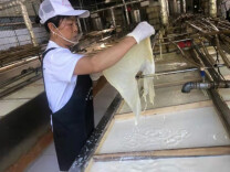 马田菜里的“霸王别姬”