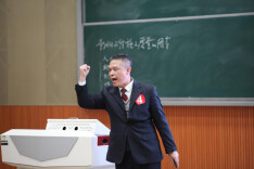师德标兵丨长理土木学院欧阳辰秉：白发染鬓 情怀依旧
