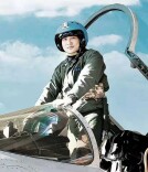 铭记英雄 才能读懂生命的重量