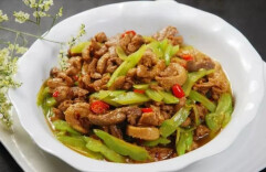 于青专栏｜苦瓜炒仔鸭：回味甘甜情常在