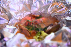 好风凭借力，海鲜也扬帆 ——扬帆东街内的“生猛海鲜粉”