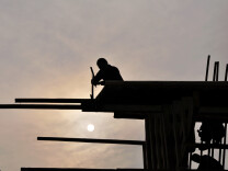 《中国建设报》——湖南安乡农村工匠队伍培优经验综述