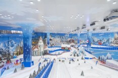 国内外媒体聚焦报道、网友刷屏，聚光灯下的她，为何受宠？