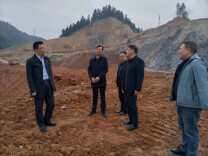 贺遵庆在现场督导“洞庭清波”问题整改工作时强调：严按标准攻好坚 确保如期改到位