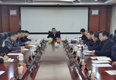 邓伟谋调度新能源工作