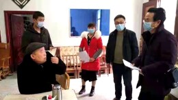 泸溪县毛茂田村：勤“敲门”织密消防、疫情防控安全“网”