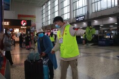 长沙民政职业技术学院助力春运“暖冬行动”志愿服务