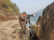 新华社向全世界讲述双牌民间“护鸟人”曹建军的故事