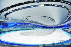 全球连线｜古老杂技结合冰雪运动是怎样的体验？