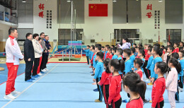 长沙体育局领导走访慰问一线工作人员