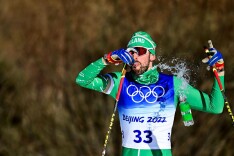 运动员揭秘“雪上马拉松”独特魅力：想吃多少吃多少