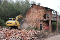 印塘乡：拆除老旧“空心房”打造乡村“新气象”