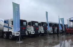 全球首批氢燃料搅拌车交付岳阳