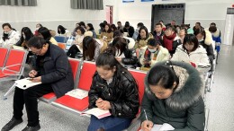 新学期开学：泸溪县武溪二小教师集中培训充电赋能