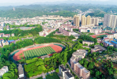 护航新学期 奋进新征程——泸溪县中小学校（园）开学走笔