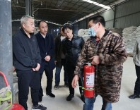 刘杰督查乡镇环保安全工作