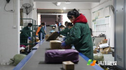 洪江市：做好快递消毒 把好快递行业疫情防控关