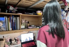 长沙民政职院民社学院举行云升旗仪式