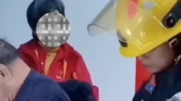 老人不知家中起火开门见消防一脸懵