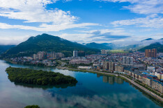 张跃斌调研青龙洞景区提质改造工作