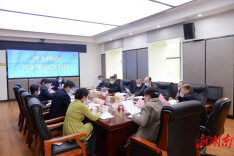 发挥“五老”优势 护航青少年成长 省人防办召开关工委工作会议