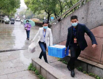 长理餐饮服务部杨李：要让每个师生吃得安全吃得舒心