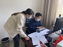 郑忠辉：尽力完成每一份工作，认真对待每一名学生