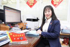 耐心细致、专业周到，她把平凡的事做成让大家幸福的事