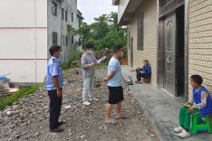 泸溪县兴隆场镇全面开展校园周边安全隐患大排查